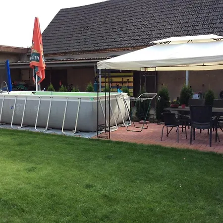 Gasthaus Zierenberg * Schacksdorf
